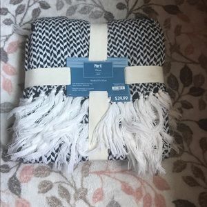 Black and White Throw